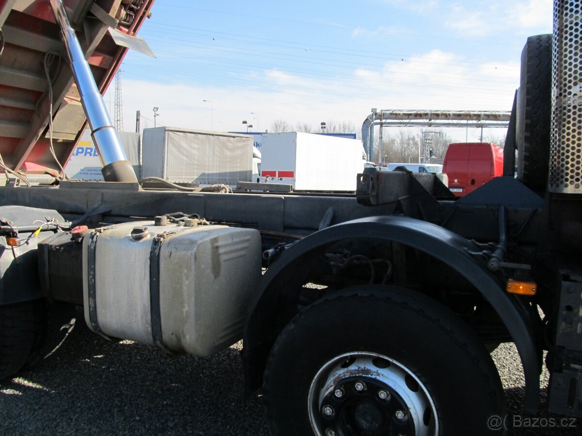 Scania DC 1201 8x6 sklápěč - 14