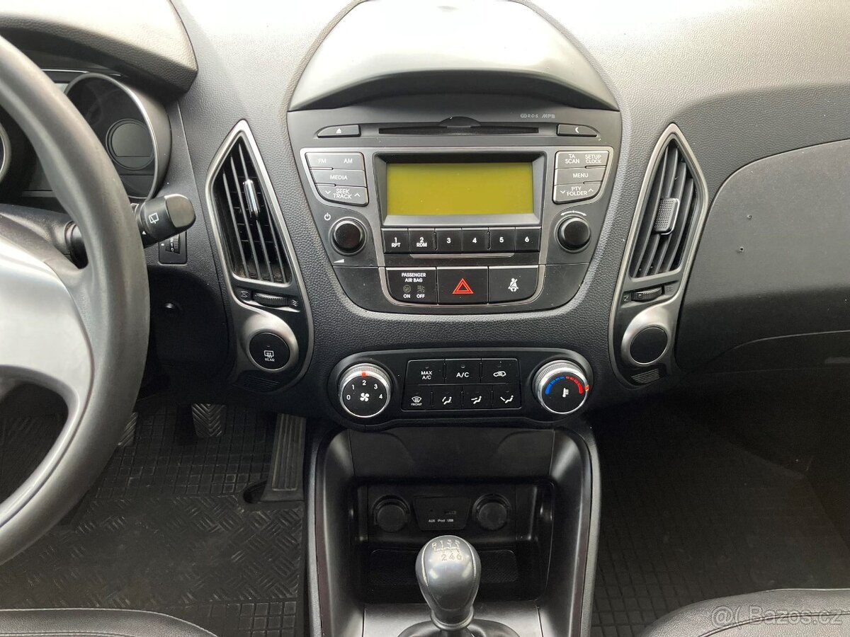 Prodám Hyundai ix35 2,0 - 122kW 4X4 - 14