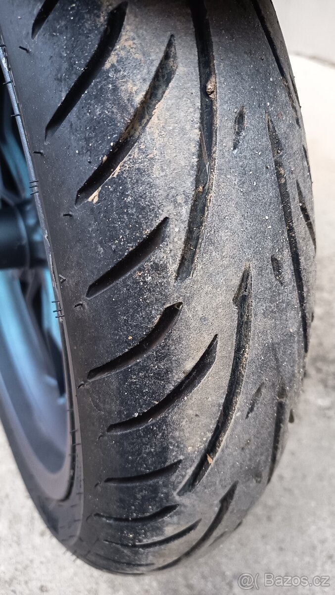 Honda Forza 300 - 14