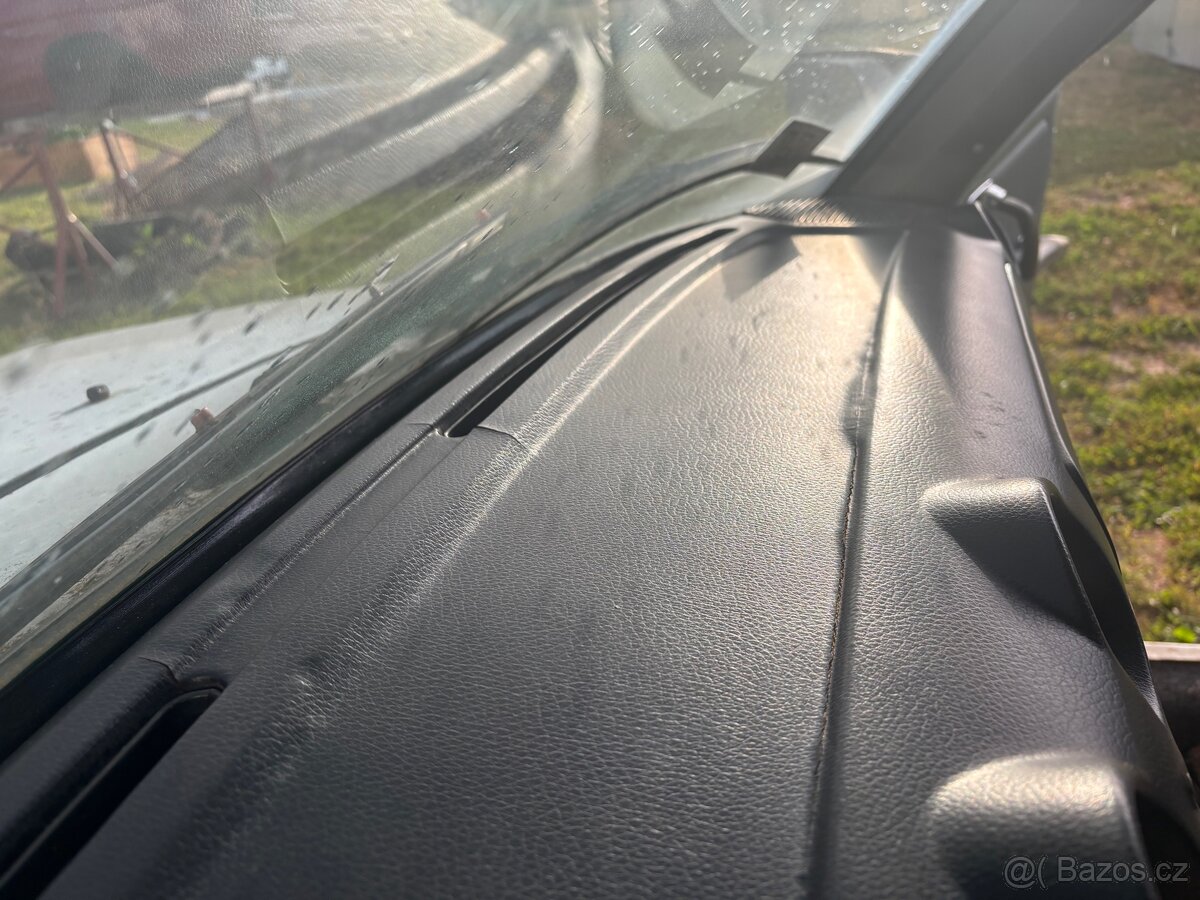 w123 palubni deska - 14