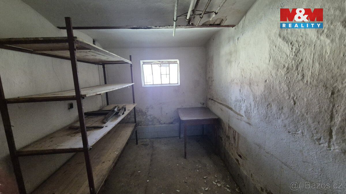 Prodej rodinného domu, 200 m², Mikulovice - 14