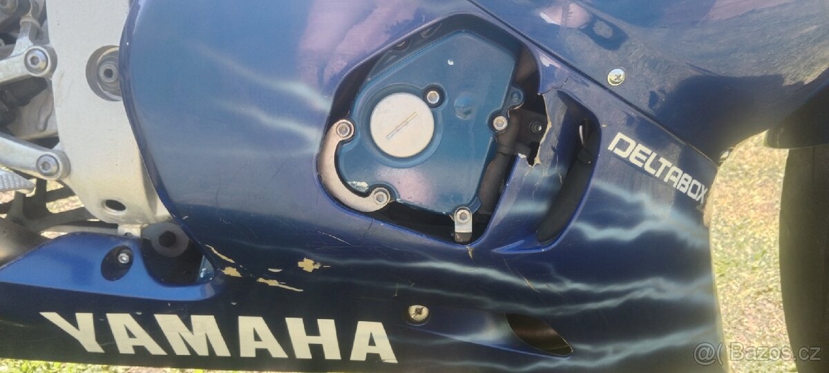 Yamaha R6 - 14