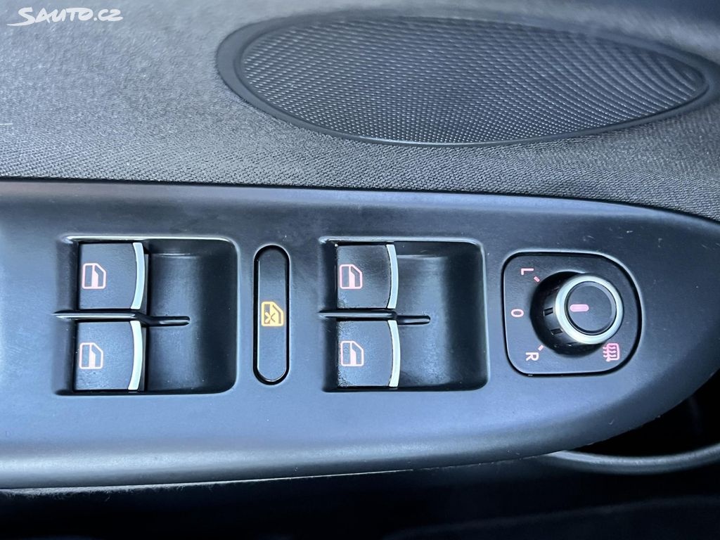 🚗 Volkswagen Golf Plus 1.6TDi 77kw 2011 HIGHLINE DSG - 14