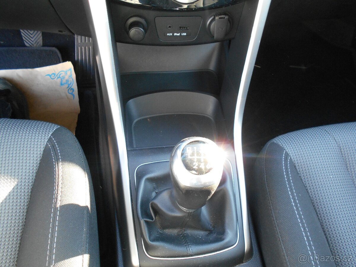 Hyundai i30 1.4 cvvt - 14