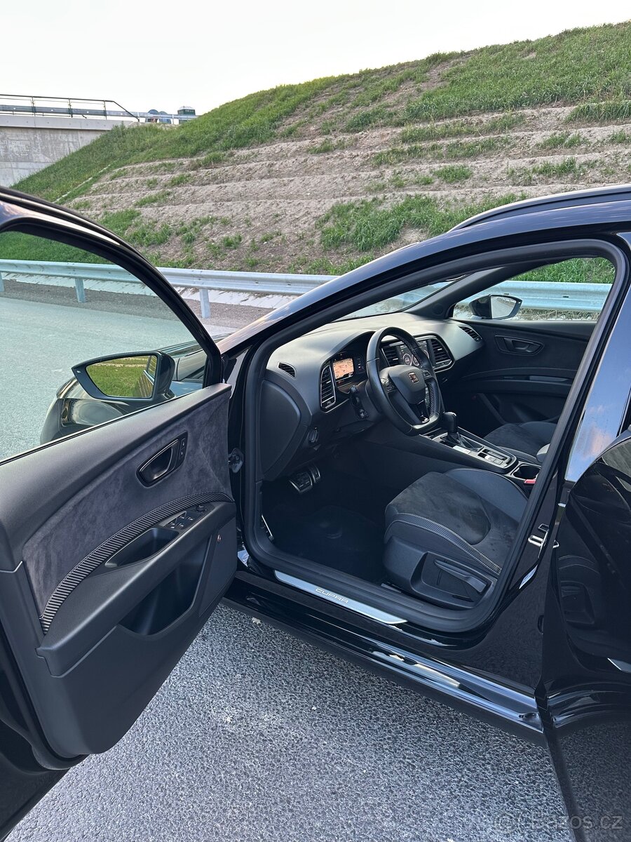 Seat Leon Cupra 221kw Max. výbava - 14