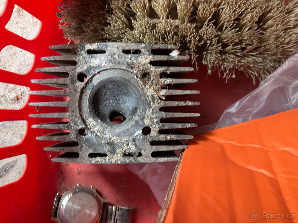 Prodám ND na: Volha Gaz a škoda octavia - 14