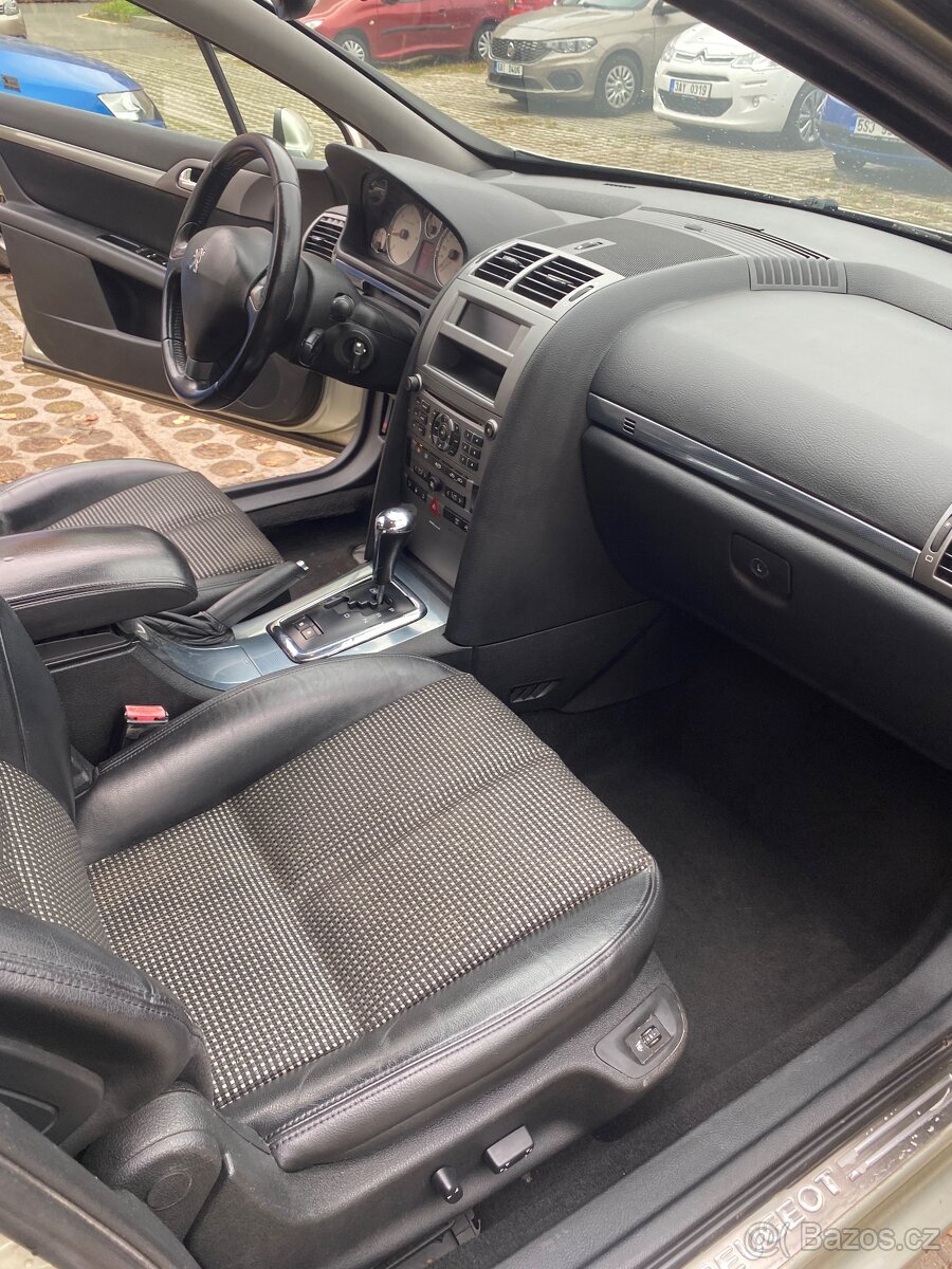 Peugeot 407 SW r.v 2004 ..104kw 28…k.automat,kůže .panorama. - 14