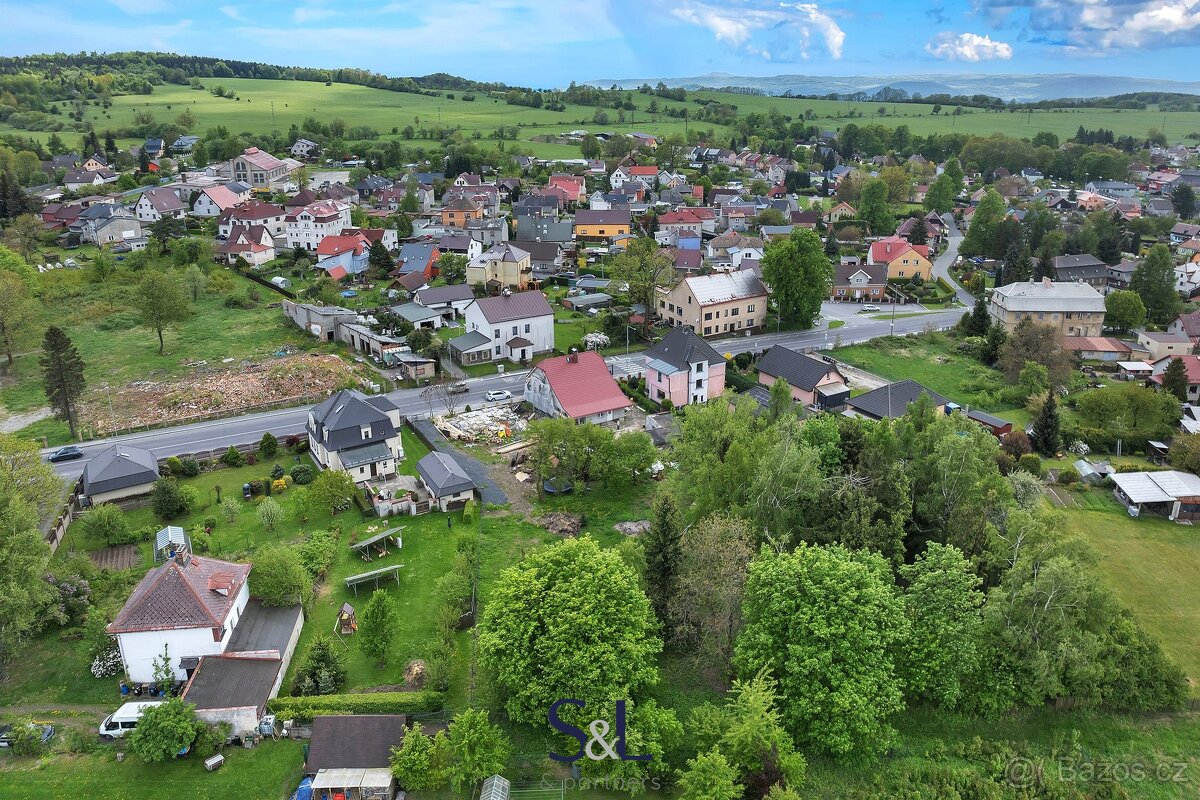 Pozemek připravený k výstavbě v klidné části Kamenického Šen - 14