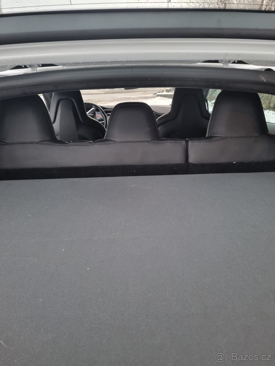 Tesla S Performance - 14