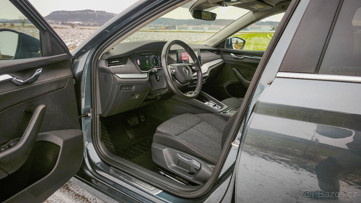 Škoda Octavia Combi 4 IV 2.0 TDI DSG STYLE NAVI - 14