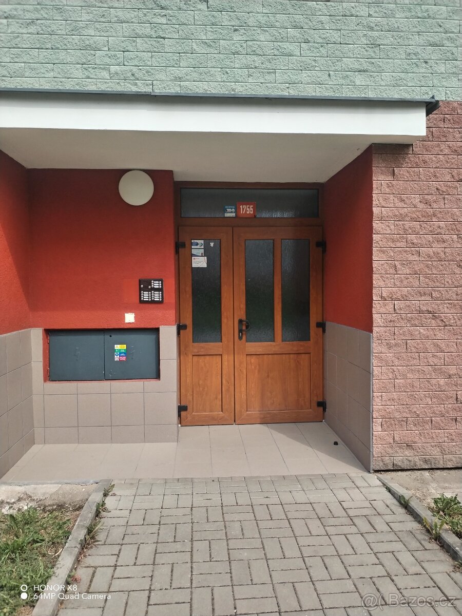 Prodám byt 2+kk v Kraslicích,Krušné hory. - 14