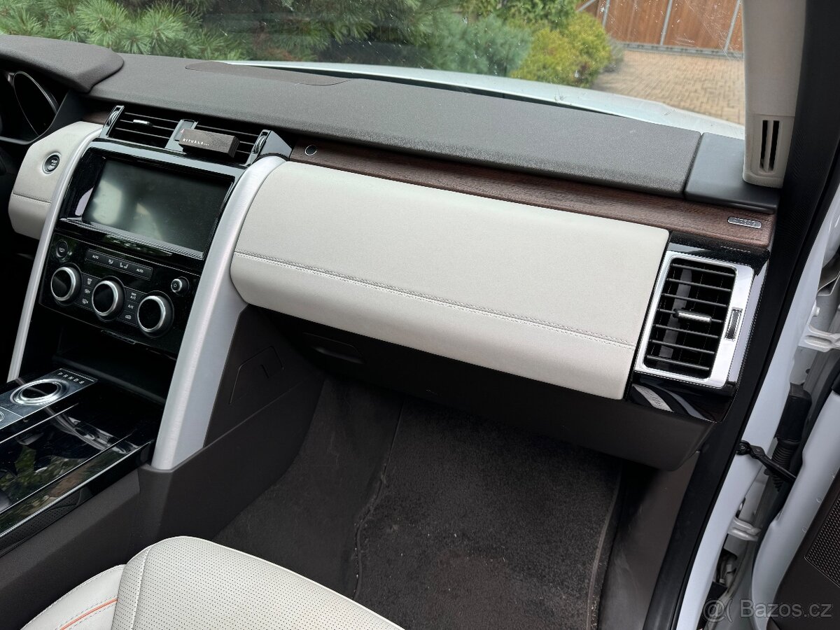 LAND ROVER Discovery 3,0 TDV6 HSE - 14