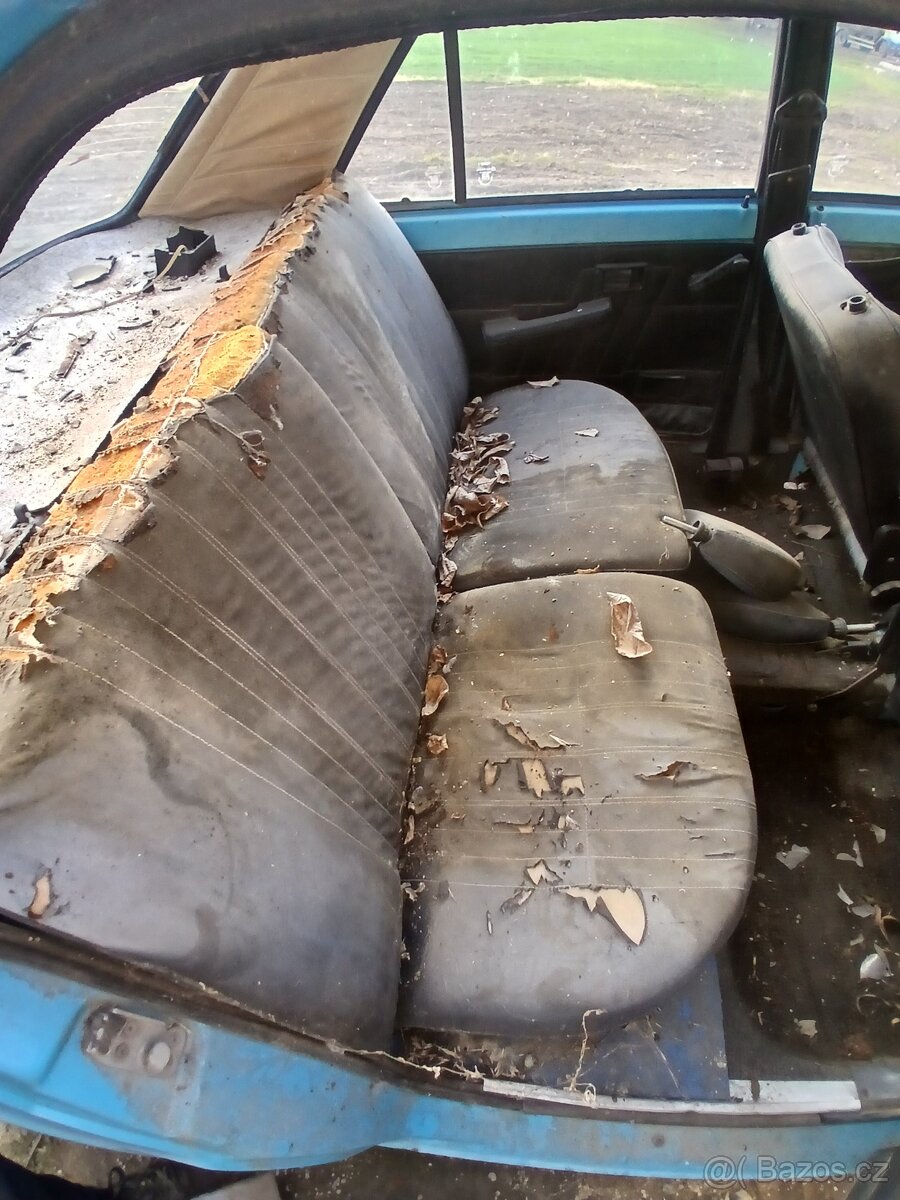 Škoda 105 (asi) - 14
