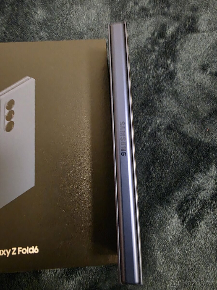 Samsung Galaxy z fold 6 navy 256gb Top stav - 14