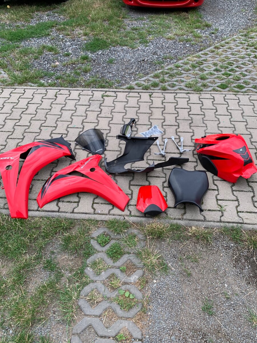 Honda CBR 1000RR Fireblade SC59, 131kw, r.v. 2010. - 14