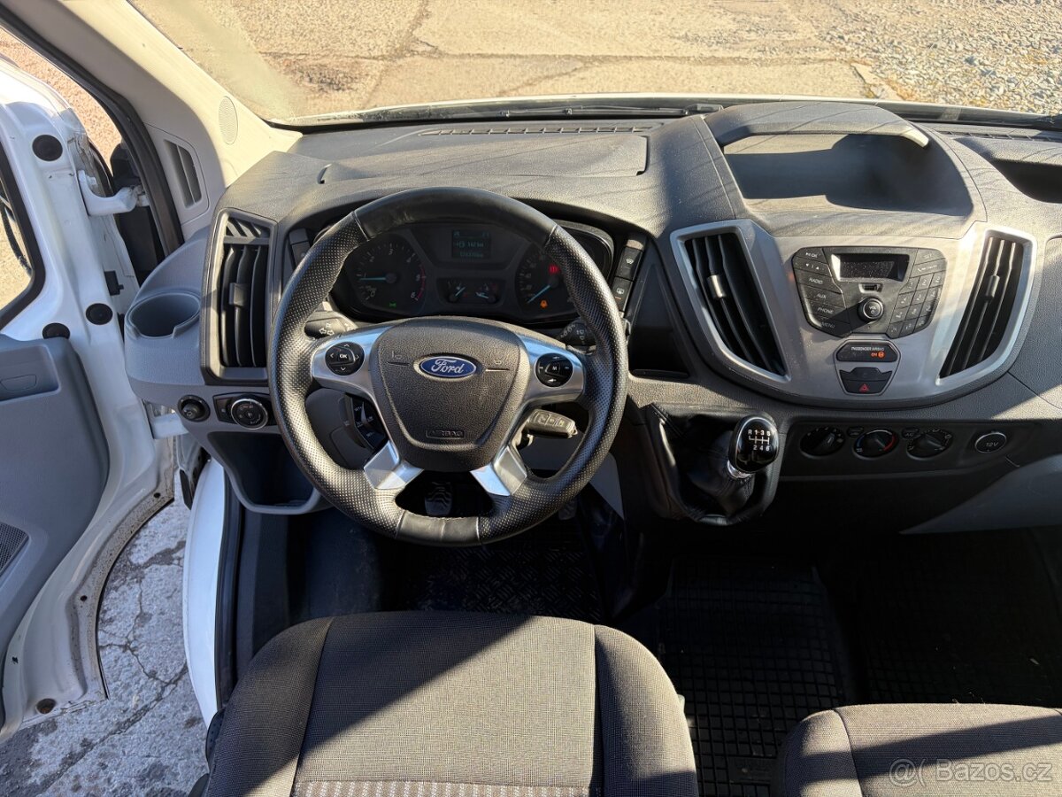 Ford Transit - 7 Míst, tažné zařízení - 14