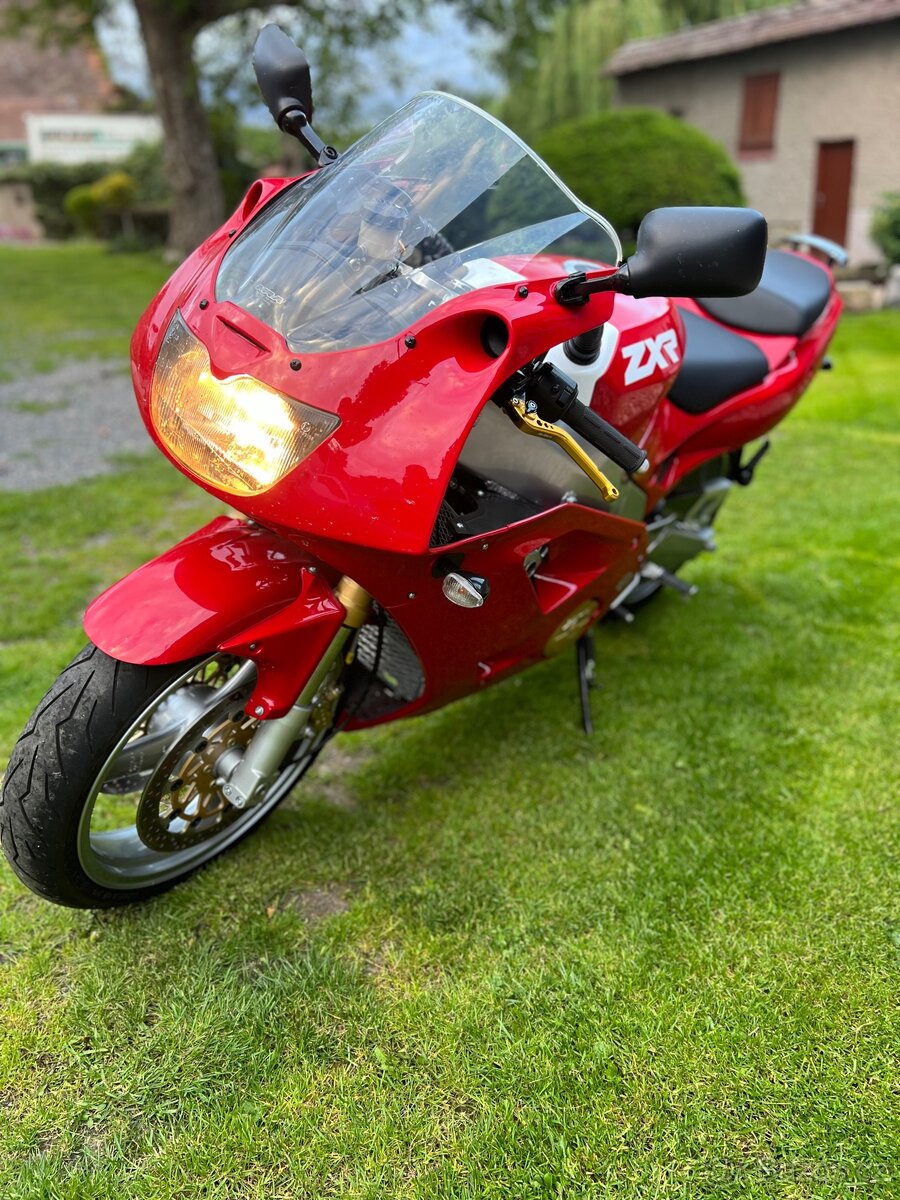 Kawasaki ZXR 400r - 14