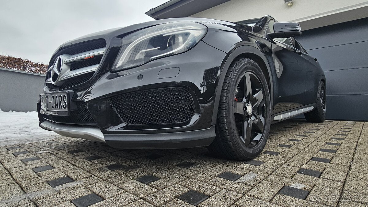 MERCEDES GLA 200 CDI ////AMG 2017 - 14