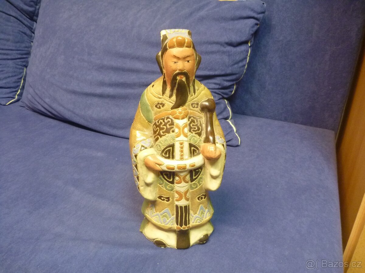 staré hračky, postavičky - 14