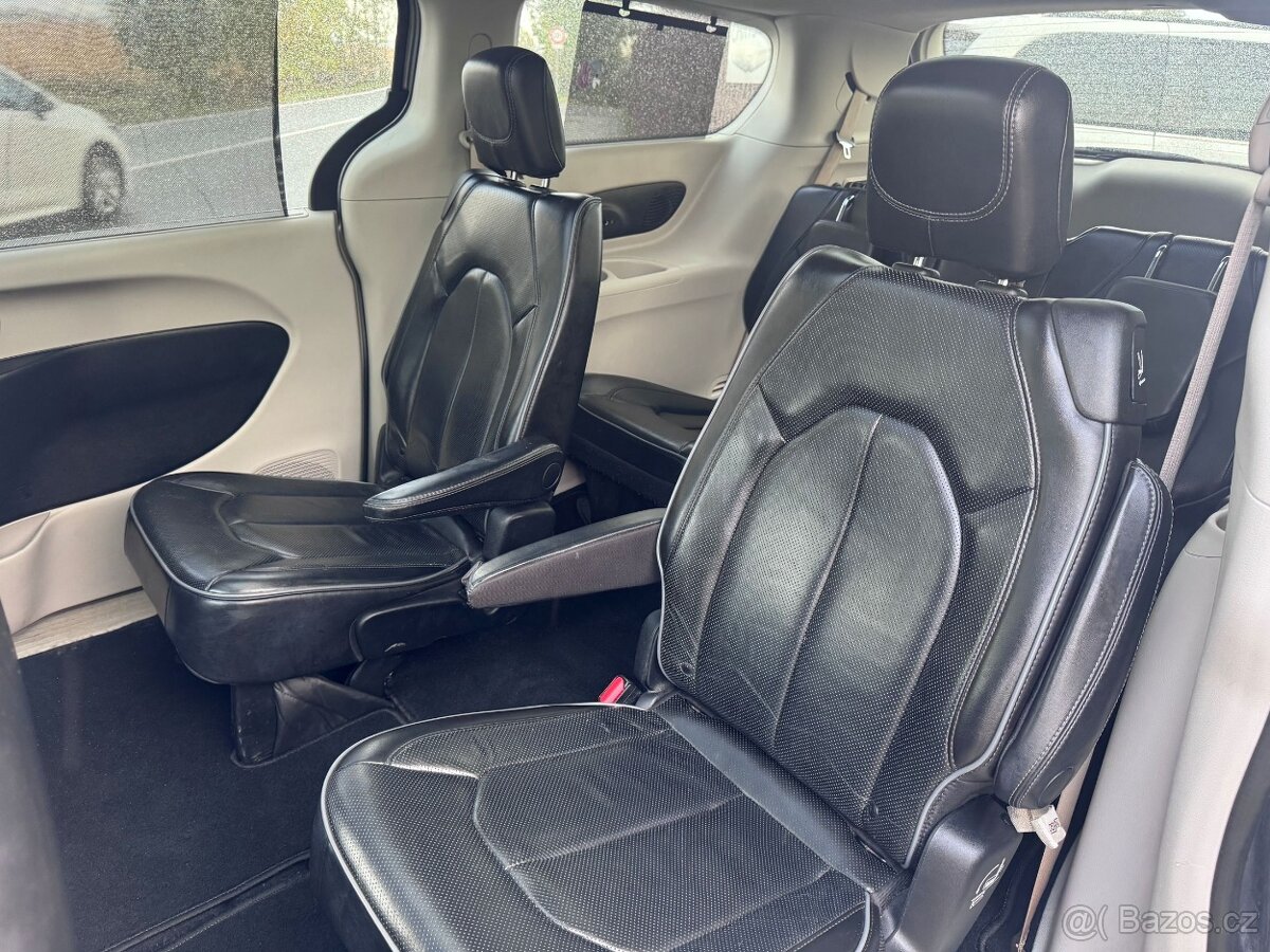 Chrysler Pacifica 3,6 Hybrid Radar Limited DVD 2019 - 14