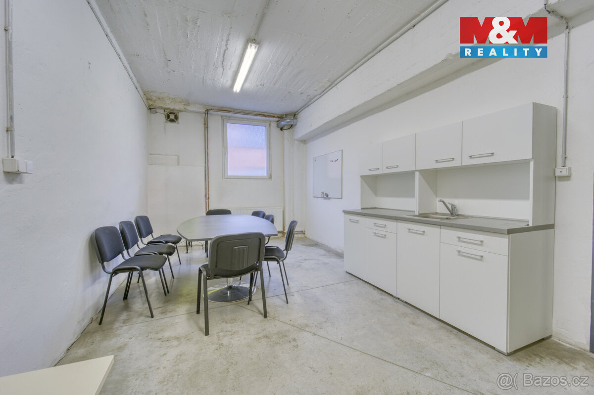 Pronájem výrobního objektu, 676 m², Rokycany, ul. Dukelská - 14