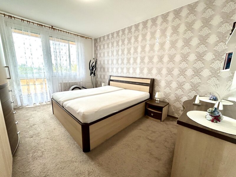 Prodej prostorného bytu 4+1, 4x lodžie, Hradce Králové. - 14