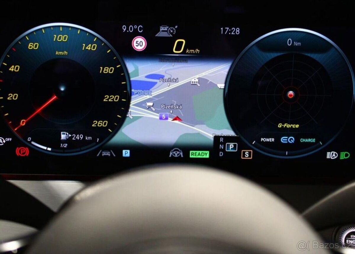 Mercedes-Benz Třídy E 300d 4MATIC DIS+ / 360° / NezT nafta - 14