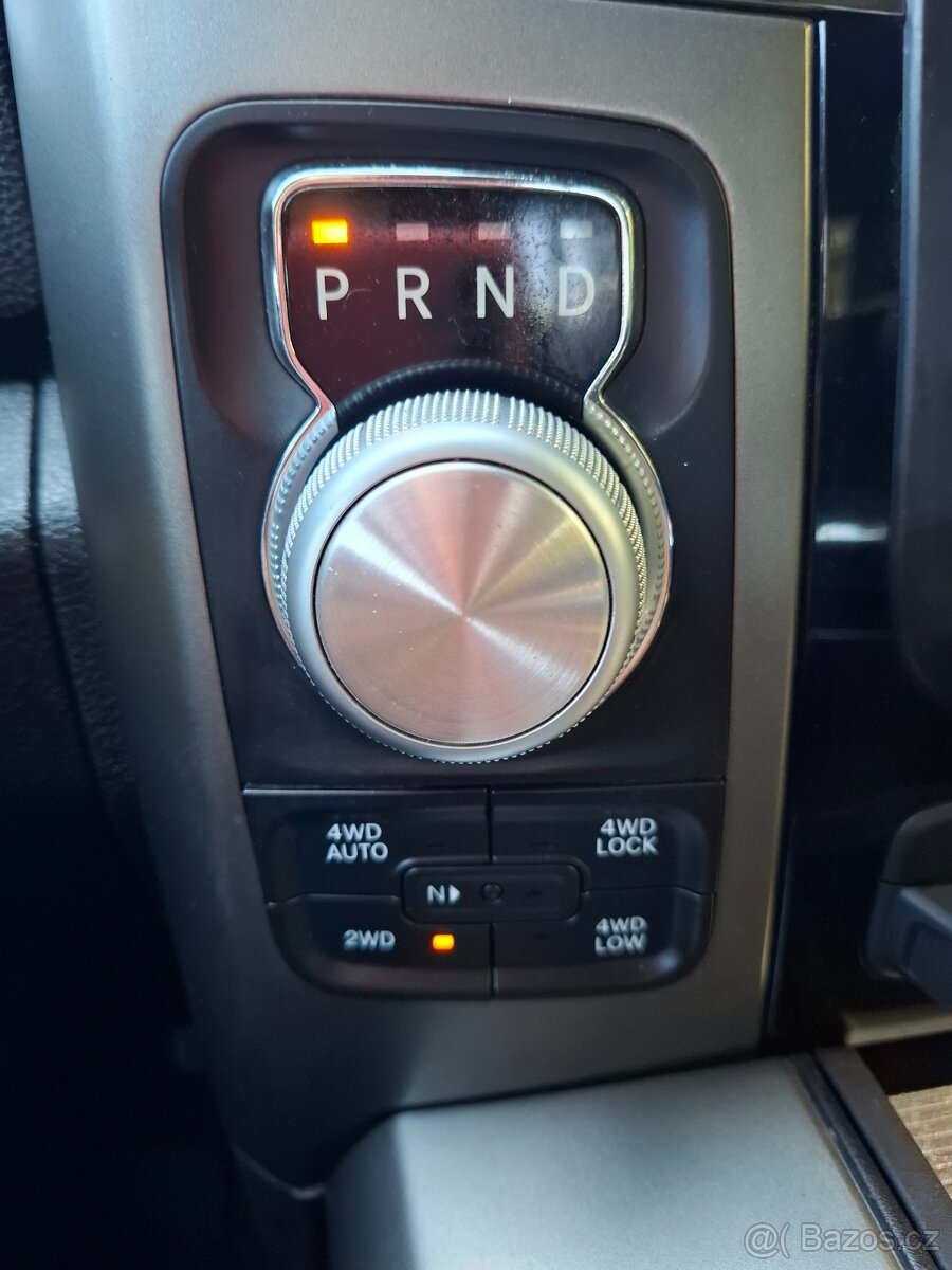 Dodge Ram 1500 5.7 hemi 2016 rok - 14