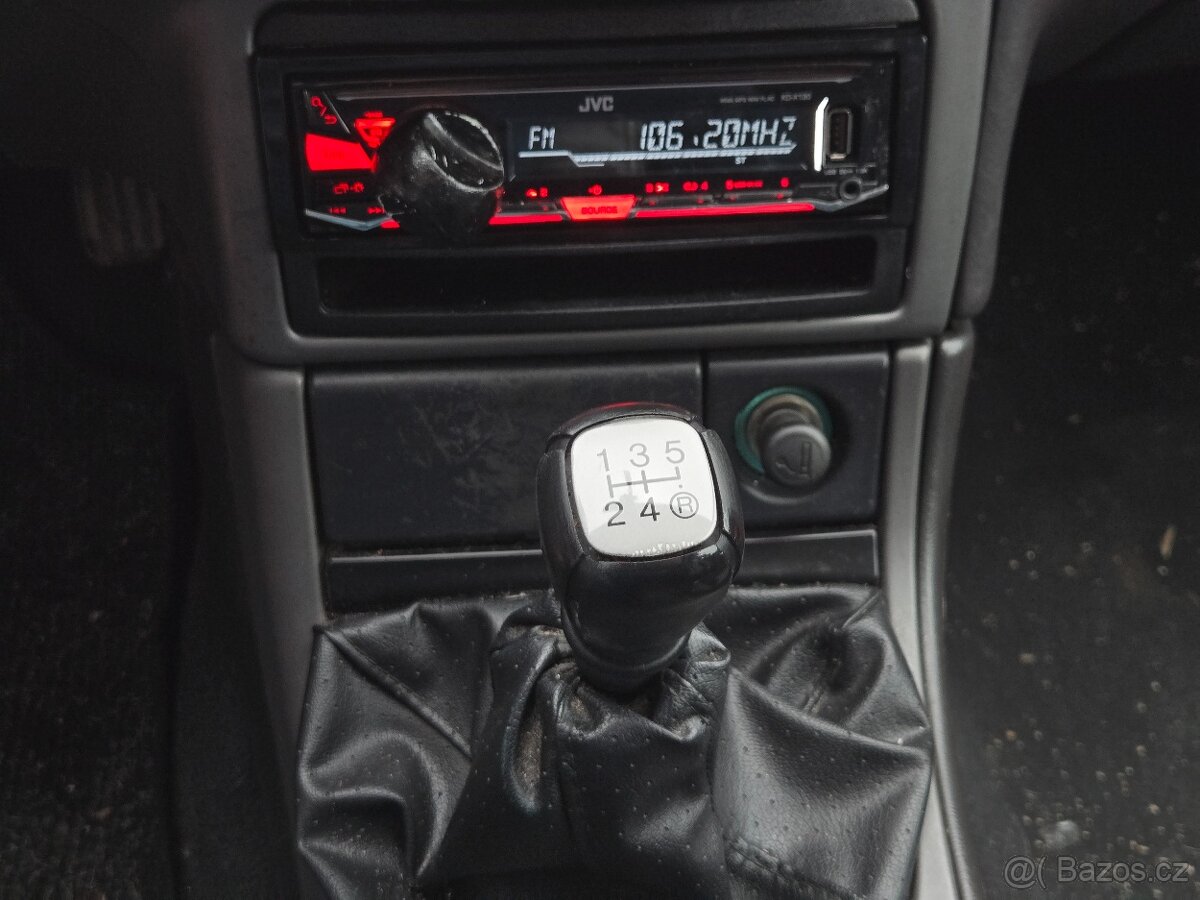 Ford Cougar 2.5 V6 - 14