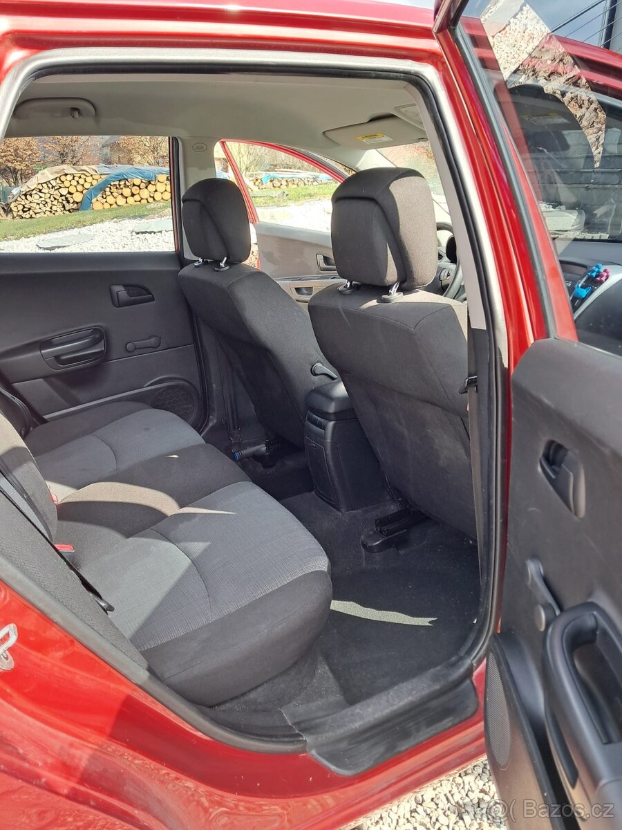 Kia Ceed 1.4 66 kW, r.v. 2010 - 14