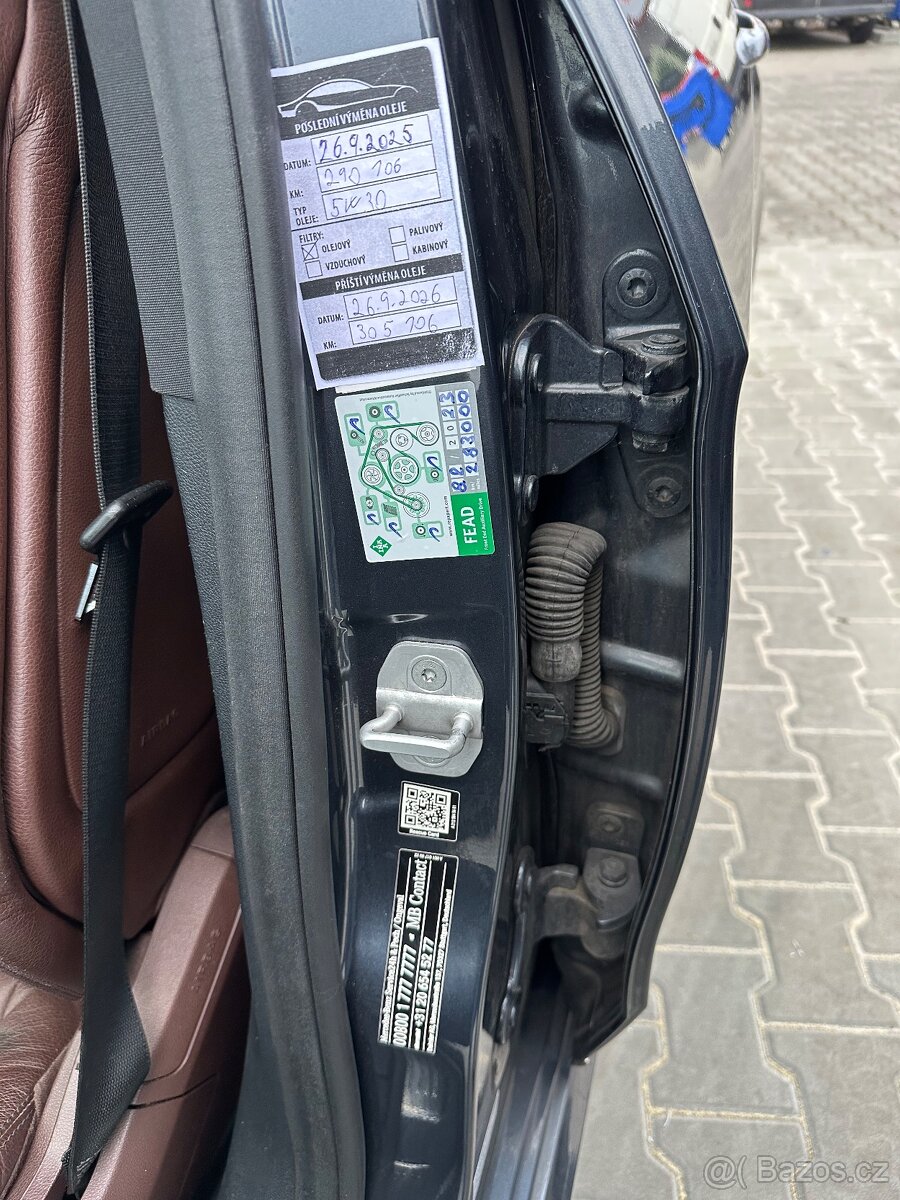 Mercedes-Benz E 350 BlueTEC Avantgarde, rok 2015 - 14