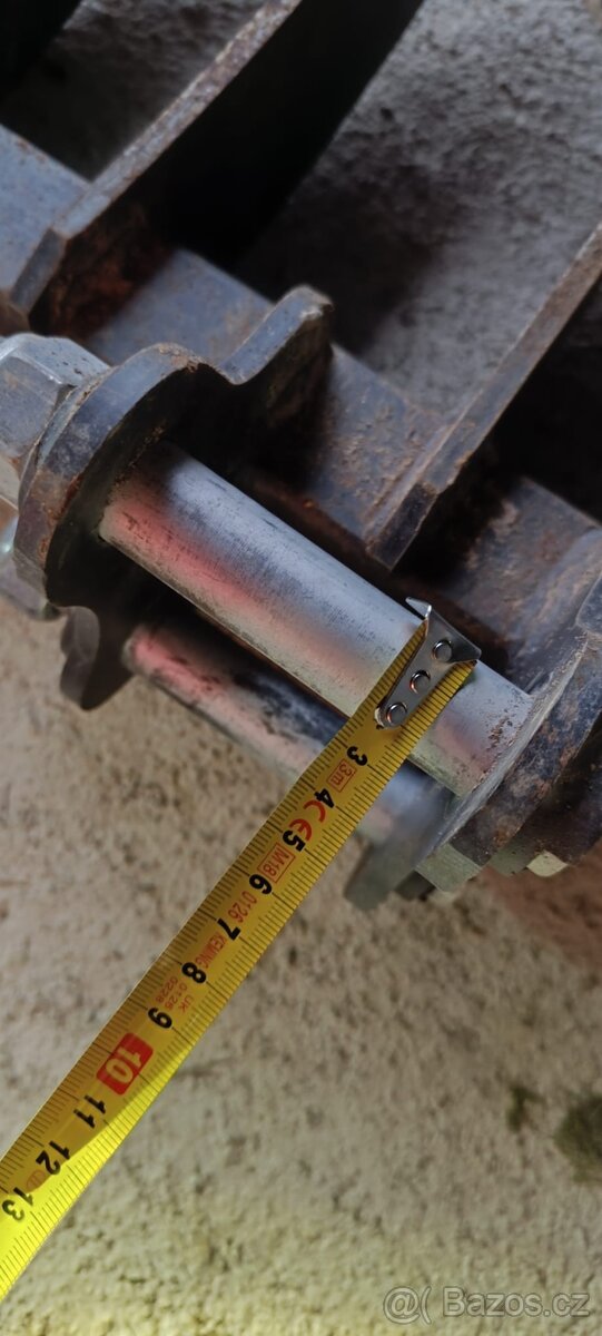 prodám příslušenství k minibagru - 14