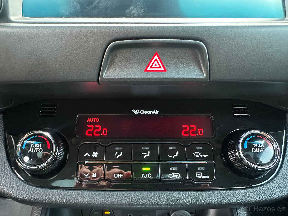 Kia Sportage 2.0CRDi 4x4/135kW/1MAJ/Výhřev - 14