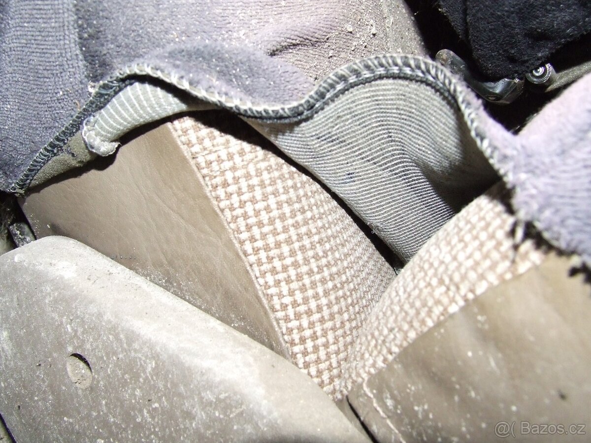 Náhradní Díly Escort Mk4 86-90 - 14