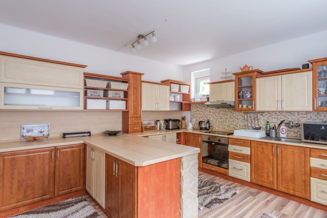 Prodej vícegeneračního domu Úštěk - 14