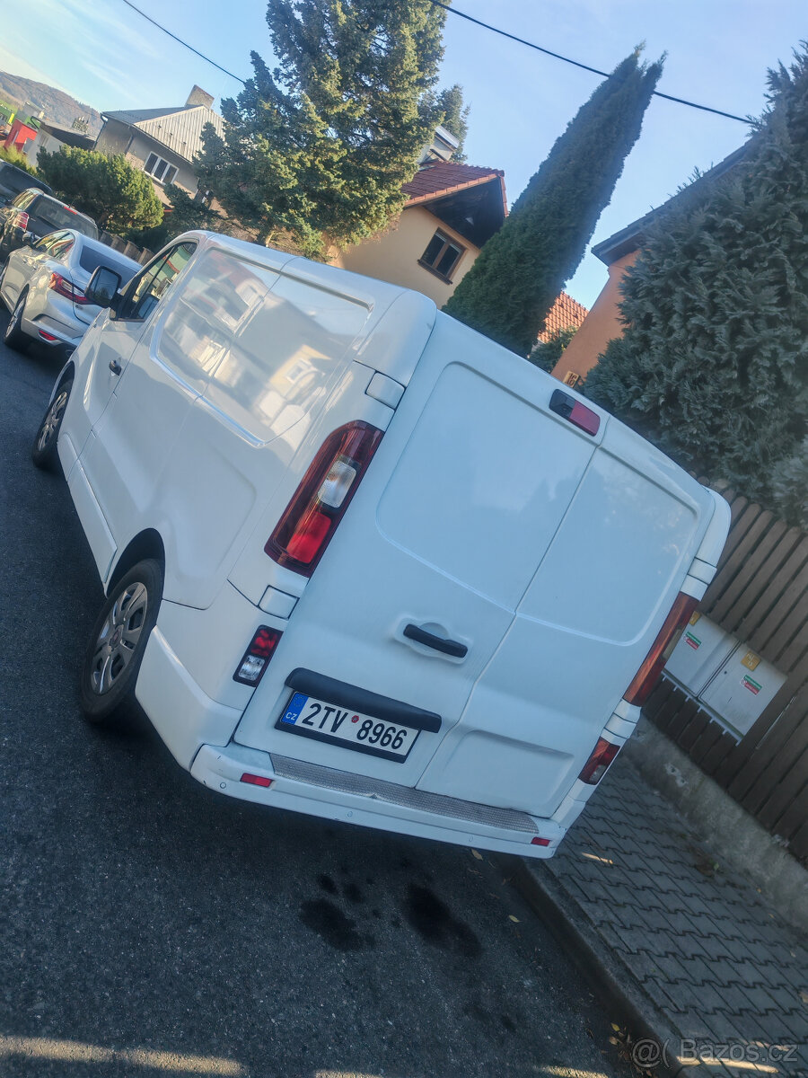 Vivaro 2018 1.6Dci 92Kw Tempomat Couvací kamera 3 místa Supr - 14