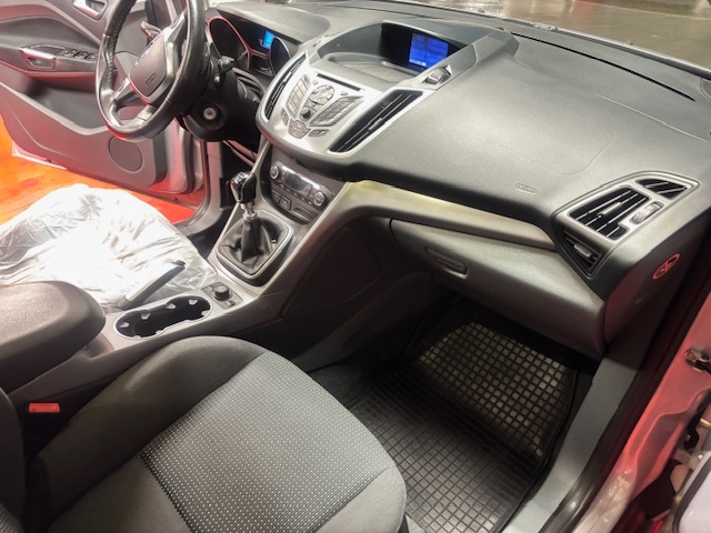 🚗 Ford Grand C-Max 1.6 TDCi, 2012, 169 000 km - 14