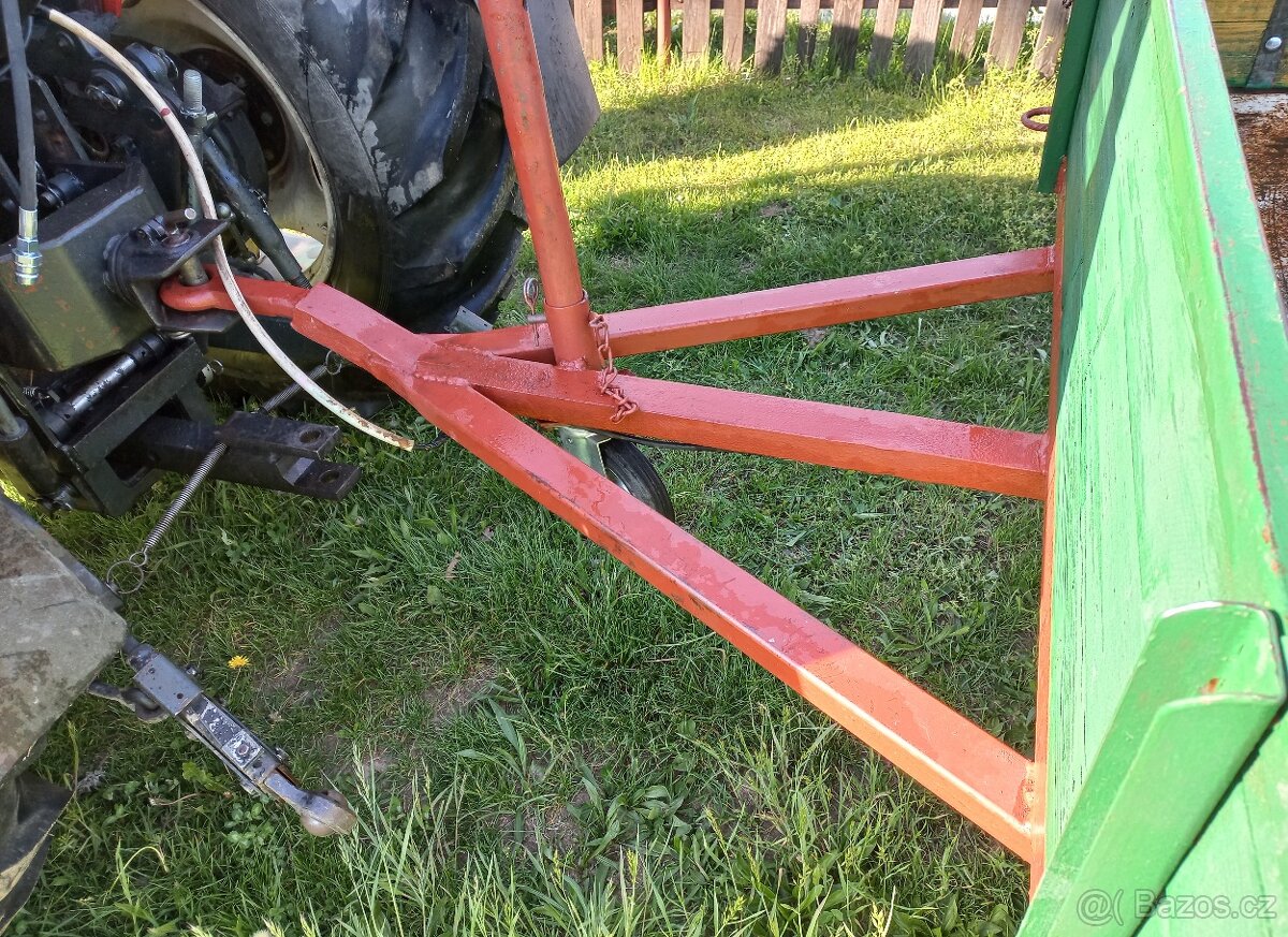 Přívěs za traktor - 14