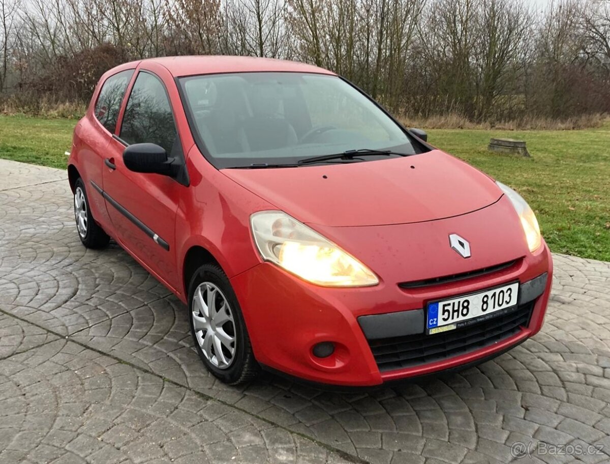 RENAULT CLIO 1.2i 8/2009 ČR, Klima, Jen 122TKM, 2x kola L/Z - 14