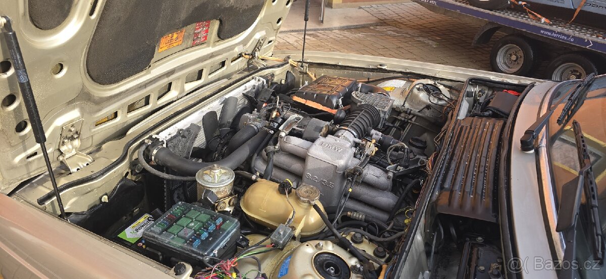 BMW E24 635 CSI - 14