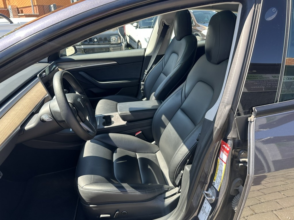 Tesla Model 3 Performance Dual AWD - 14