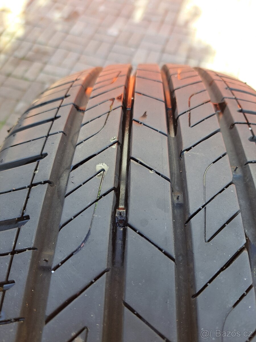 215/55 R17 , 98 V (M + S) - 14