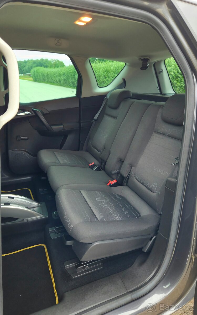 Opel Meriva 1.4 16V 88KW/120 koní R.V.04/2011 - 14