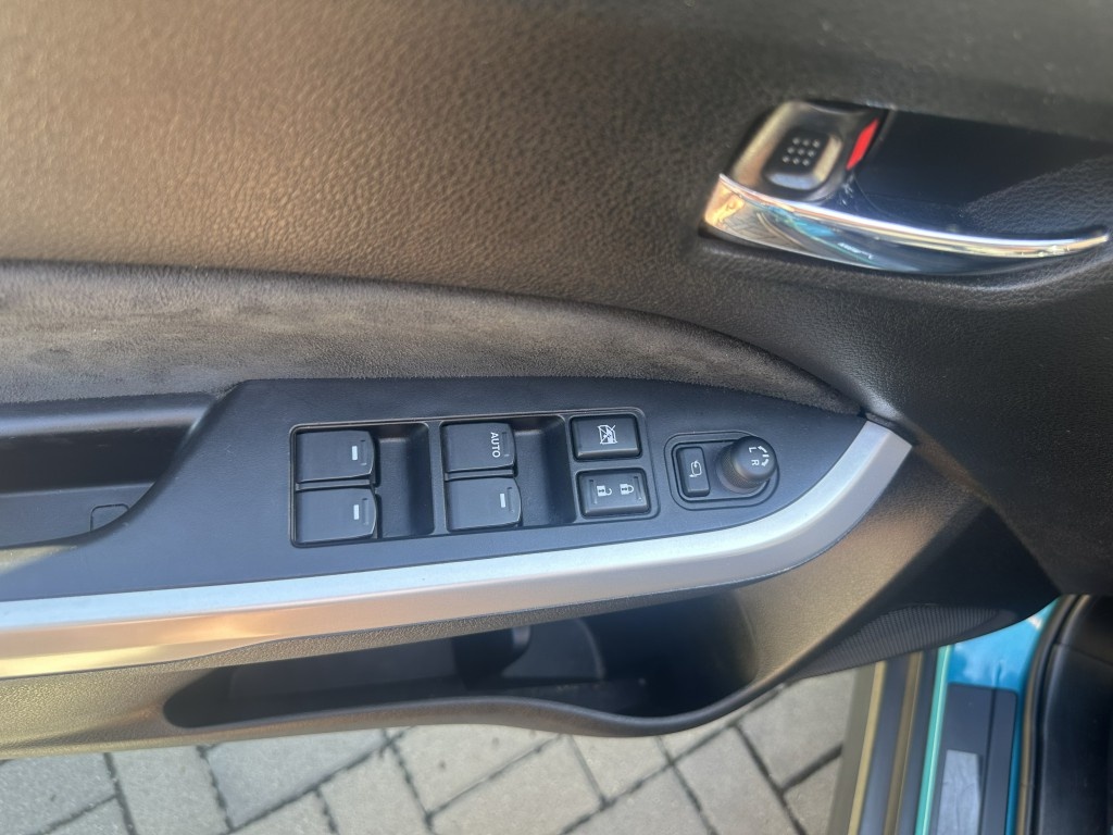 Suzuki Vitara 1.6i 88kW 4x4 AllGrip serviska - 14