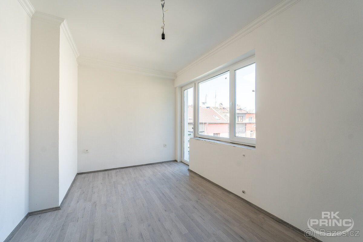 Dům, 7+kk, 180 m2, po rekonstrukci, pozemek 250 m2, Hlavenec - 14