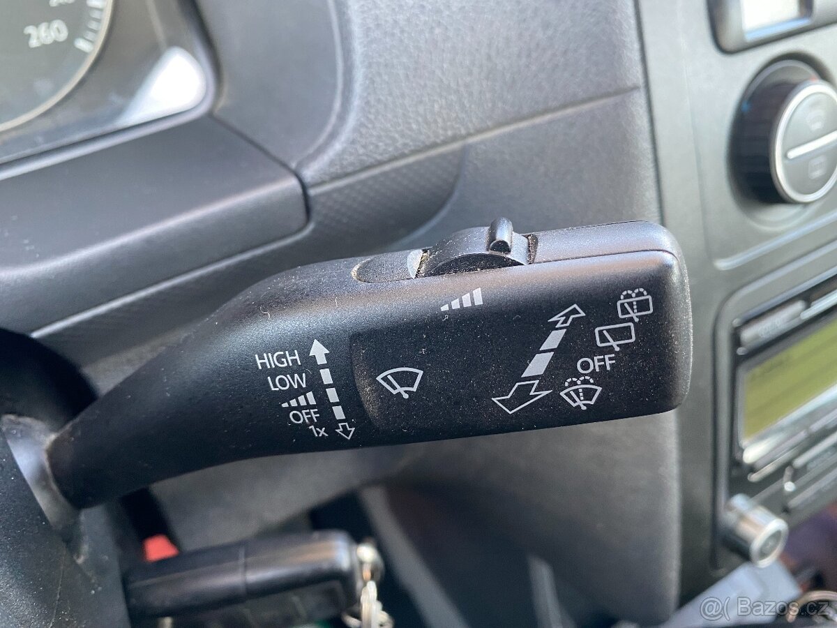 VW Caddy 1,9 TDi Aut.Klima, Tažné, AKU - 14