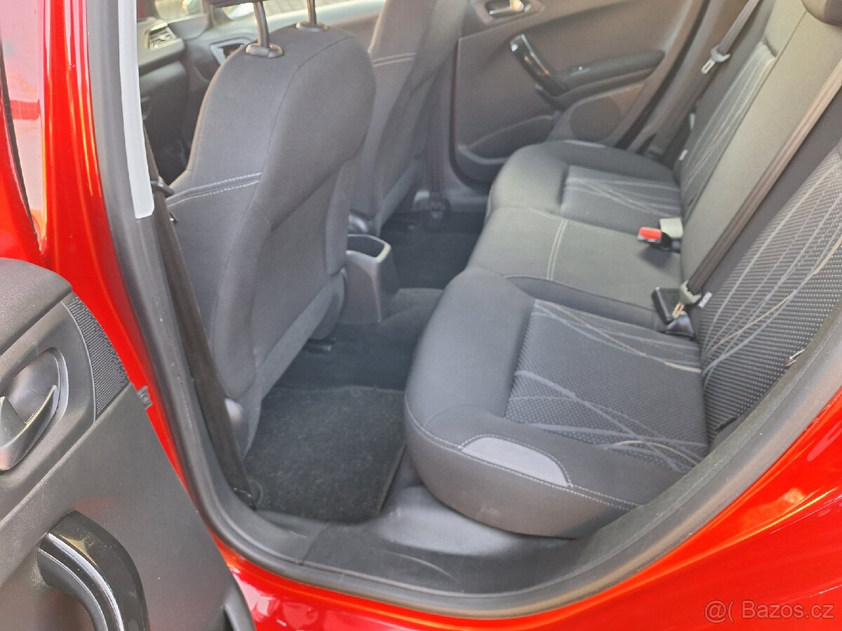 Peugeot 208 1.2 60 - 14