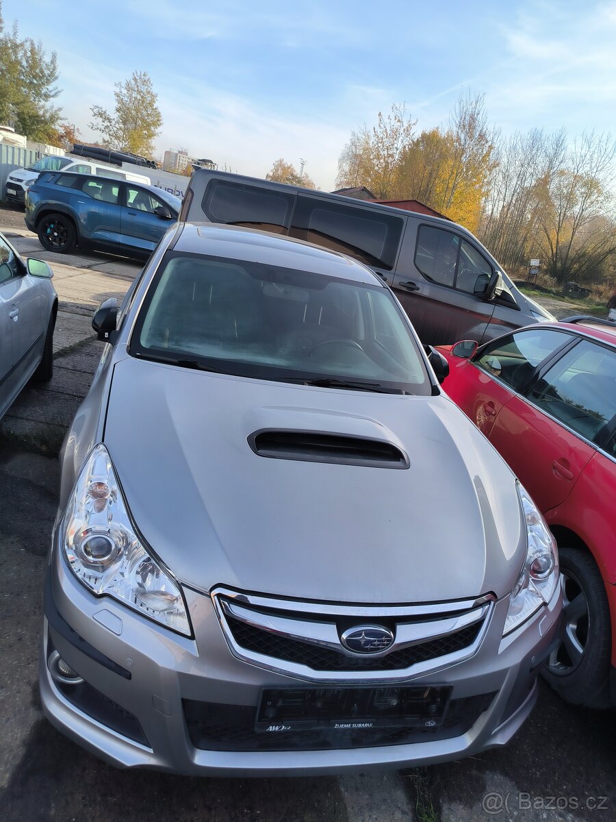 Subaru Legacy 2010 vagon diesel euro 5 - 14