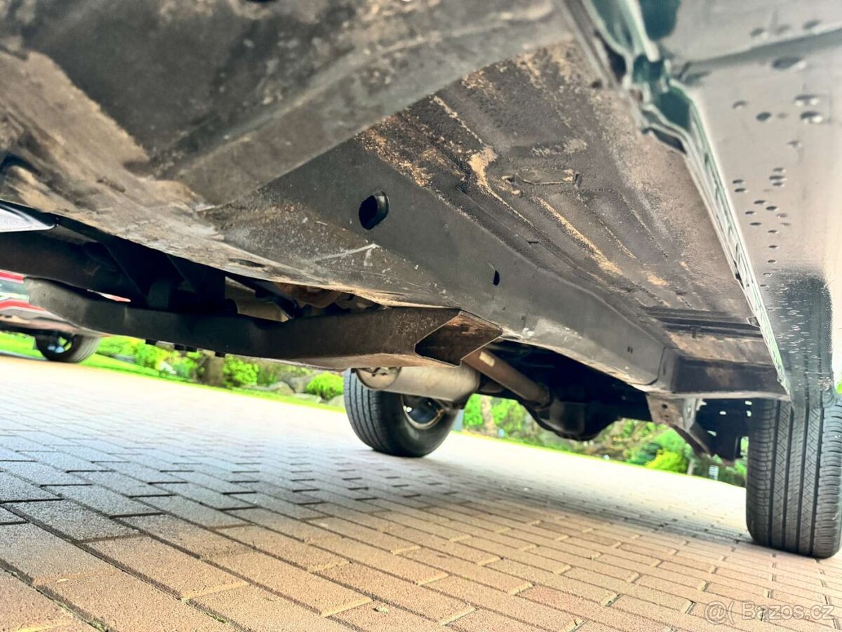 JEEP GRAND CHEROKEE 5,2i - 14