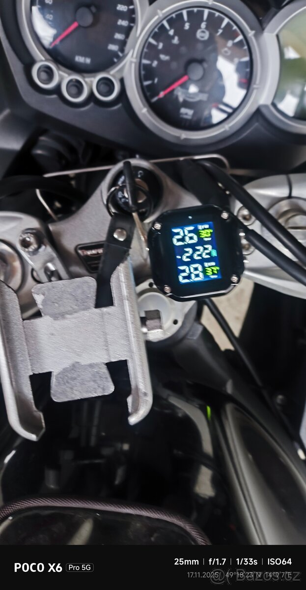 Triumph Sprint 1050st - 14